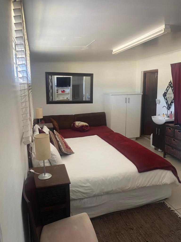 Au Plais De Langebaan At Palm Tree Villa Εξωτερικό φωτογραφία